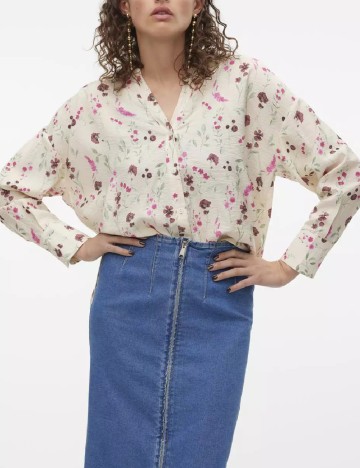 
						Camasa Vero Moda, ecru