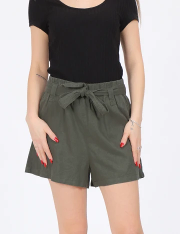 Pantaloni scurti Only, verde