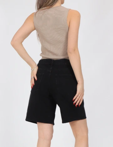 Pantaloni scurti Vero Moda, negru Negru