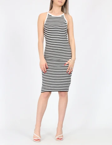 Rochie scurta Pieces, alb/negru Negru