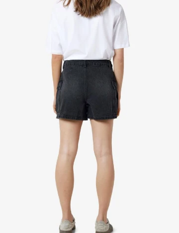 Pantaloni scurti Noisy May, negru