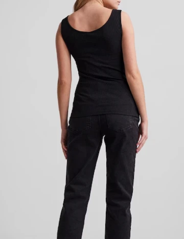 Maiou Pieces, negru