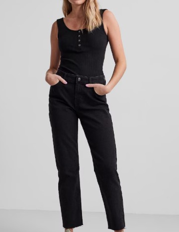 Maiou Pieces, negru