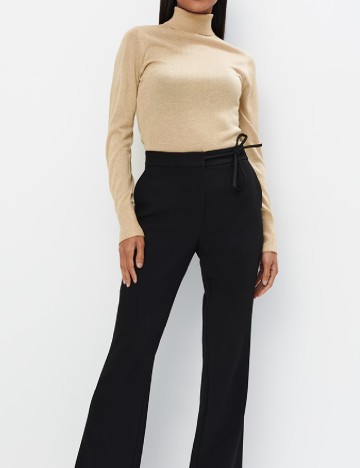 
						Bluza Mohito, crem