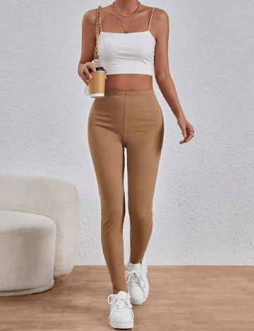 Colanti SHEIN, maro