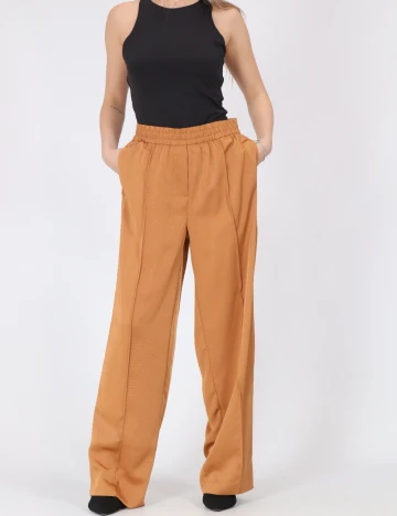 Pantaloni Vero Moda, maro Maro