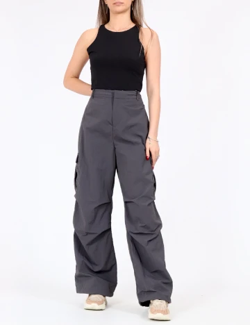 Pantaloni Vero Moda, gri
