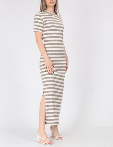 Rochie lunga Noisy May, maro