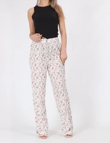 Pantaloni Pieces, floral print