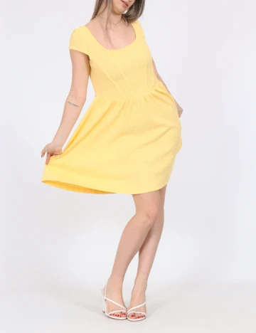 Rochie scurta Noisy May, galben
