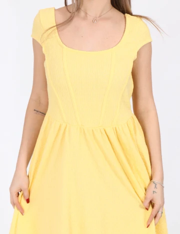 Rochie scurta Noisy May, galben