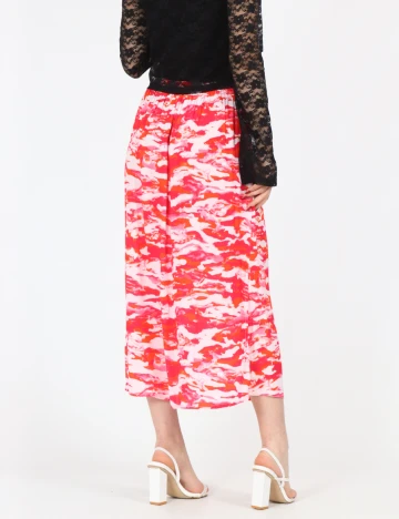 Fusta Pieces, roz