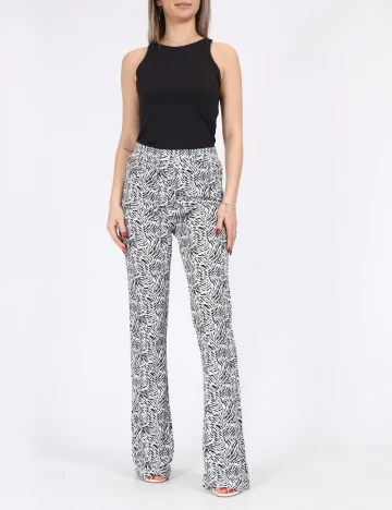 Pantaloni Noisy May, alb/negru
