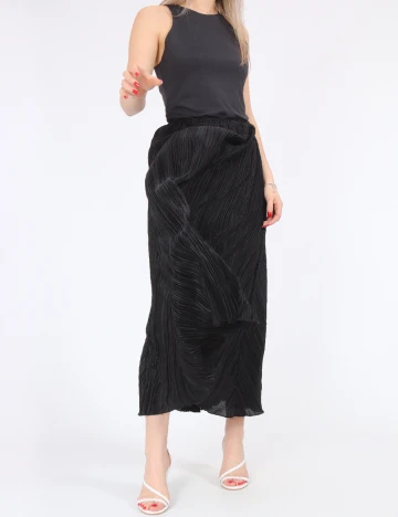 Fusta SHEIN, negru