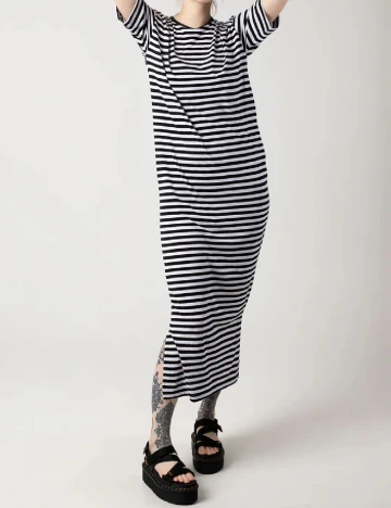 Rochie lunga Noisy May, alb/negru