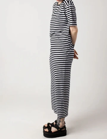 Rochie lunga Noisy May, alb/negru