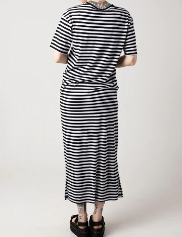 Rochie lunga Noisy May, alb/negru