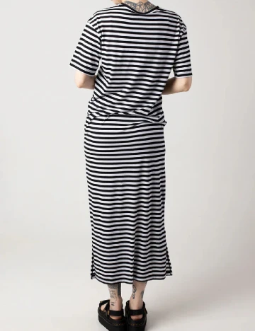 Rochie lunga Noisy May, alb/negru