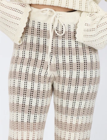 Pantaloni Noisy May, alb/crem Crem