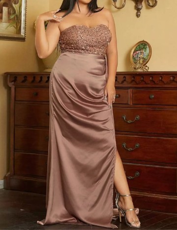 
						Rochie lunga Miss Ord Plus Size, maro