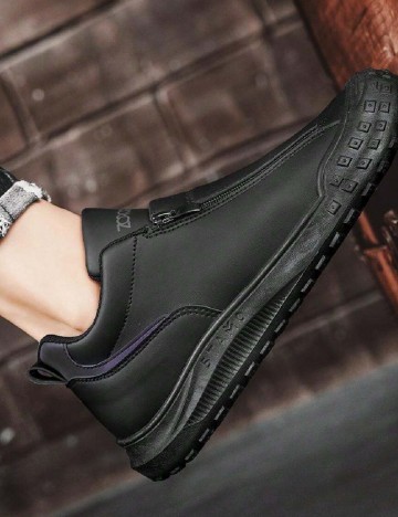 Adidasi SHEIN, negru