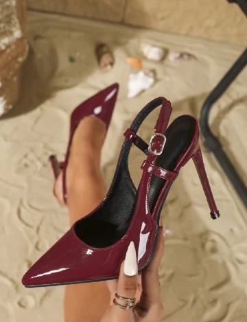 Pantofi SHEIN, visiniu