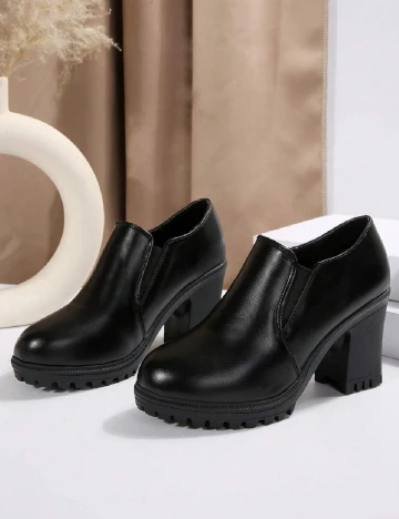 Pantofi SHEIN, negru