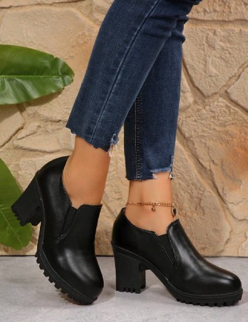 
						Pantofi SHEIN, negru