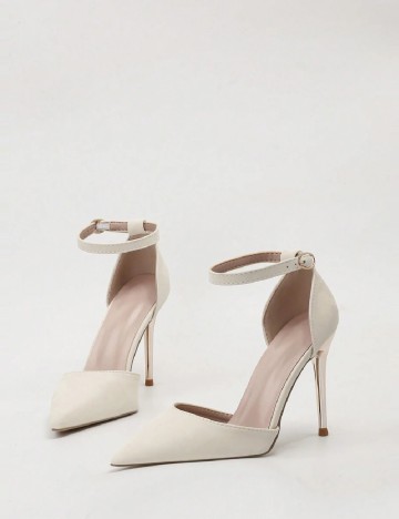 
						Pantofi SHEIN, crem