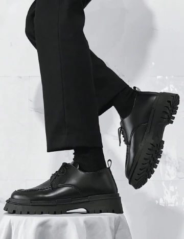 Pantofi SHEIN, negru