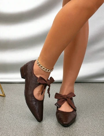 Pantofi SHEIN, maro