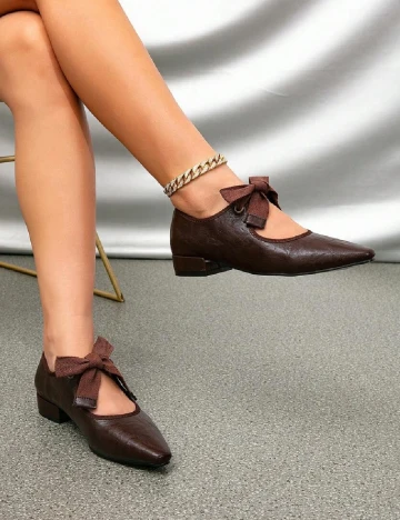 Pantofi SHEIN, maro