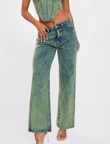 Blugi PRETTYLITTLETHING, verde