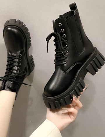 
						Ghete SHEIN, negru
