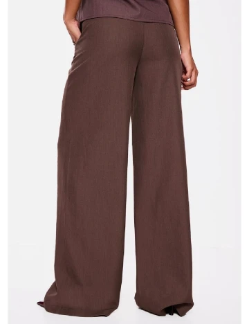 Pantaloni PRETTYLITTLETHING, maro