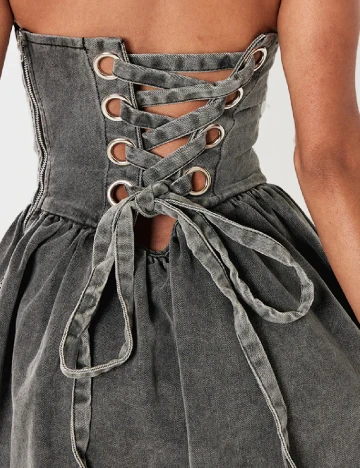 Rochie scurta PRETTYLITTLETHING, gri