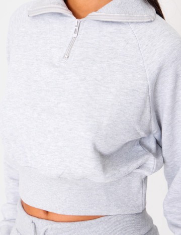Bluza PRETTYLITTLETHING, gri