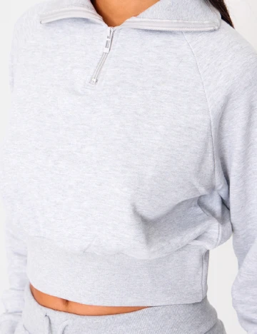 Bluza PRETTYLITTLETHING, gri