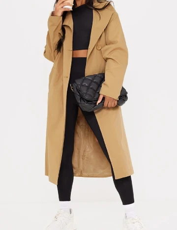 Trench PRETTYLITTLETHING, maro