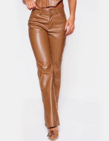 Pantaloni PRETTYLITTLETHING, maro Maro