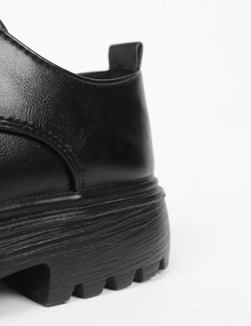 Pantofi SHEIN, negru Negru