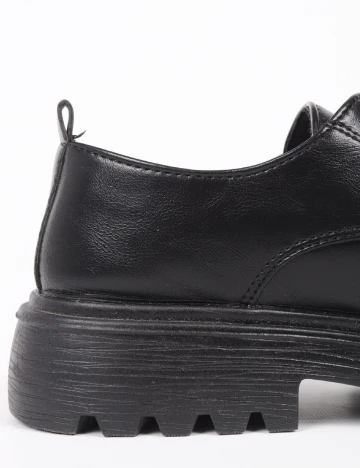 Pantofi SHEIN, negru Negru