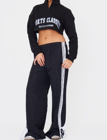 Top PRETTYLITTLETHING, negru