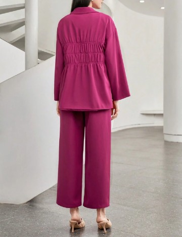 Costum SHEIN, mov