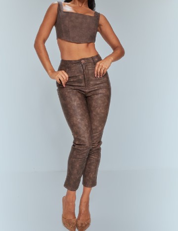 
						Pantaloni PRETTYLITTLETHING, maro