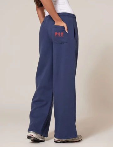 Pantaloni PRETTYLITTLETHING, bleumarin