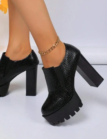 Pantofi SHEIN, negru