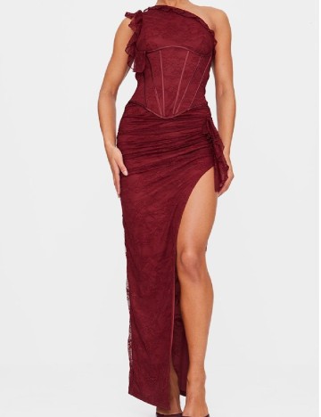 Rochie lunga PRETTYLITTLETHING, visiniu