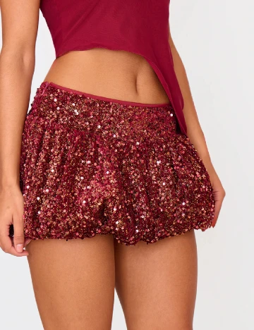 Fusta PRETTYLITTLETHING, visiniu