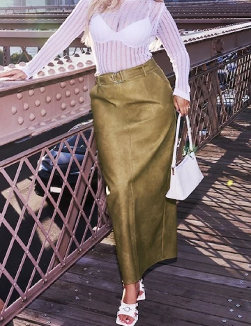 Fusta PRETTYLITTLETHING, verde